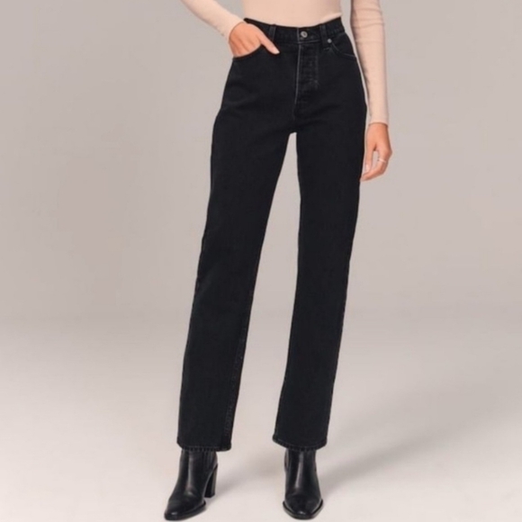 EUC Abercrombie & Fitch Women's Relaxed The Dad High Rise Jeans Black Size 31 - Picture 1 of 13